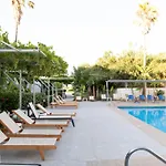 Costa Angela Seaside 3* 코스 타운