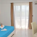 호텔 Costa Angela Seaside 3*