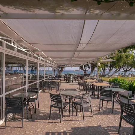 Costa Angela Seaside Resort 3*