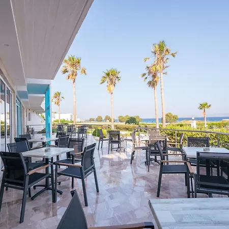 Costa Angela Seaside コス・タウン