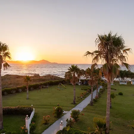 Hotel Costa Angela Seaside 3*