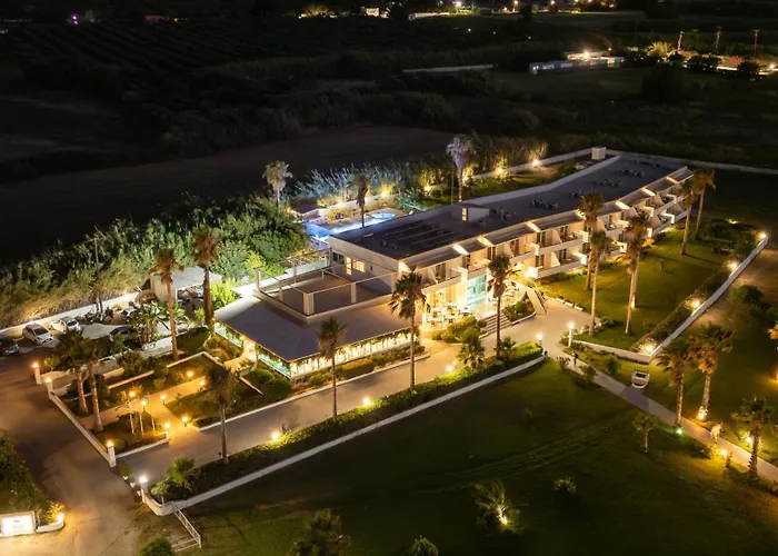 Costa Angela Seaside Hotel