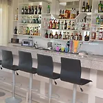 Costa Angela Seaside فندق