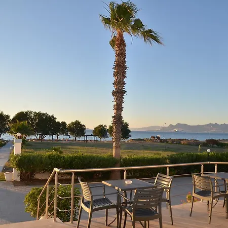 Costa Angela Seaside Hotel 3*