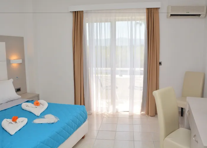 Отель Costa Angela Seaside 3*